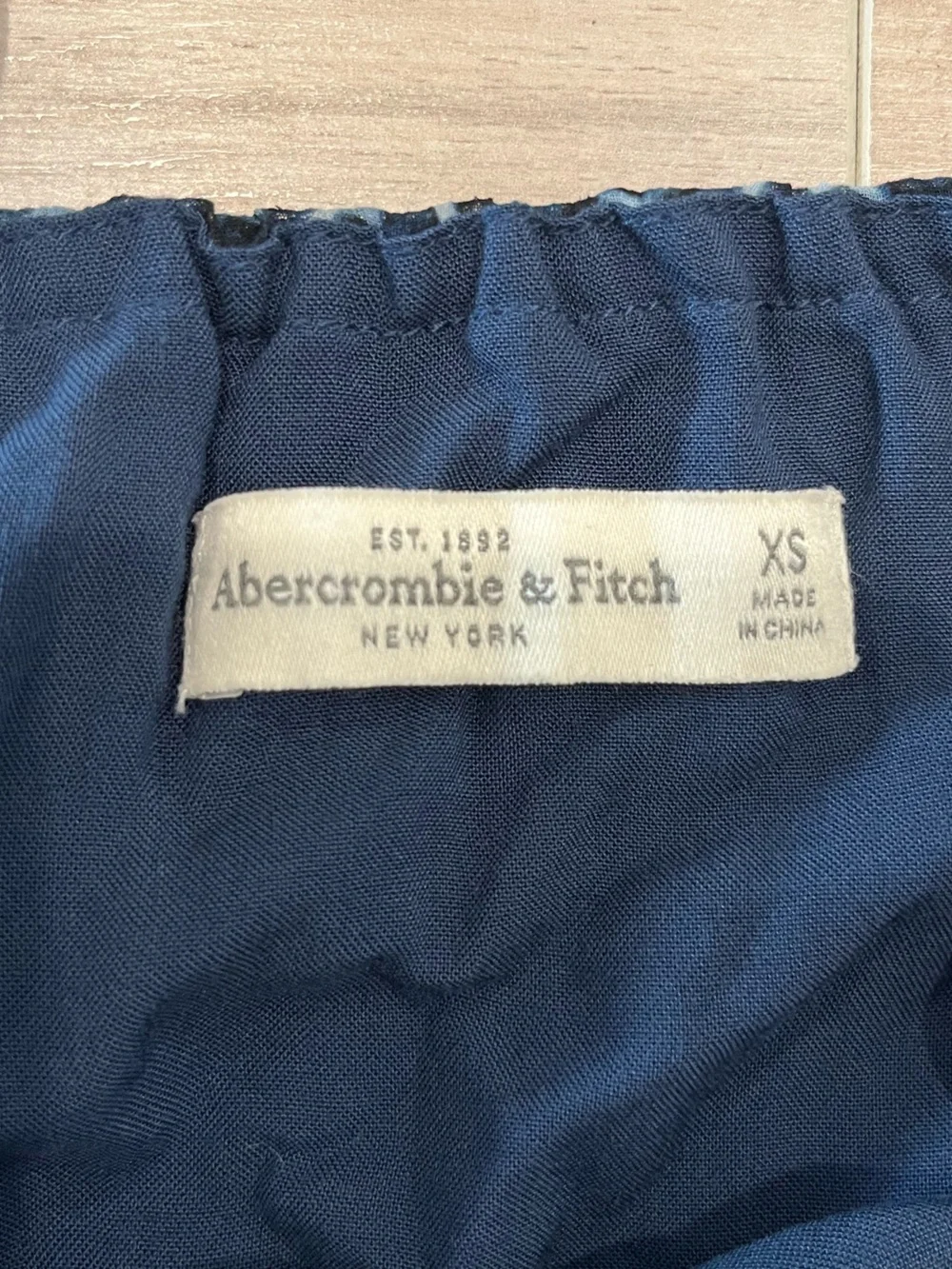 Abercrombie & Fitch Navy Blue Printed Spaghetti-Strap Maxi Dress Size XS